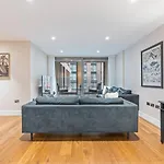 Executive Sleeps 4 2bed 2bath York