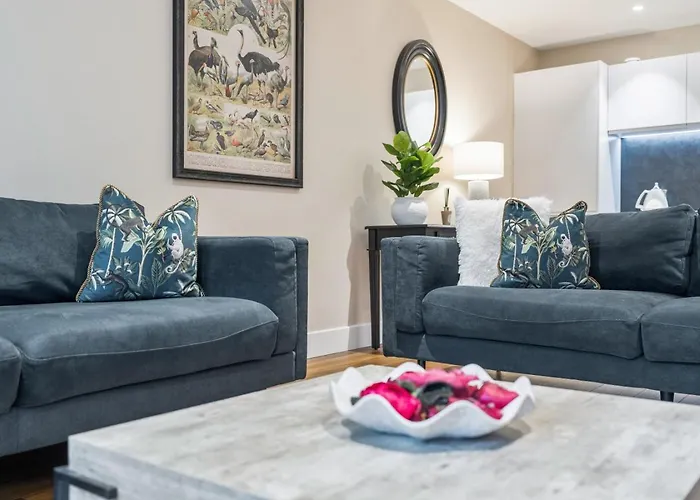 Executive Sleeps 4 2bed 2bath * York